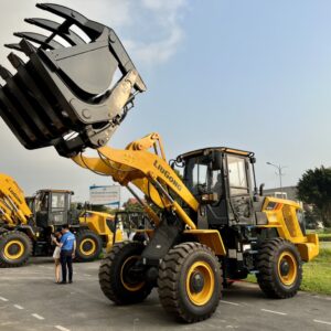 Máy kẹp gỗ loại lớn Liugong CLG835H kẹp gỗ cao cấp tốt nhất