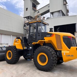 Máy xúc lật Liugong gầu 3,7m3 CLG855H - xúc lật Hải Âu