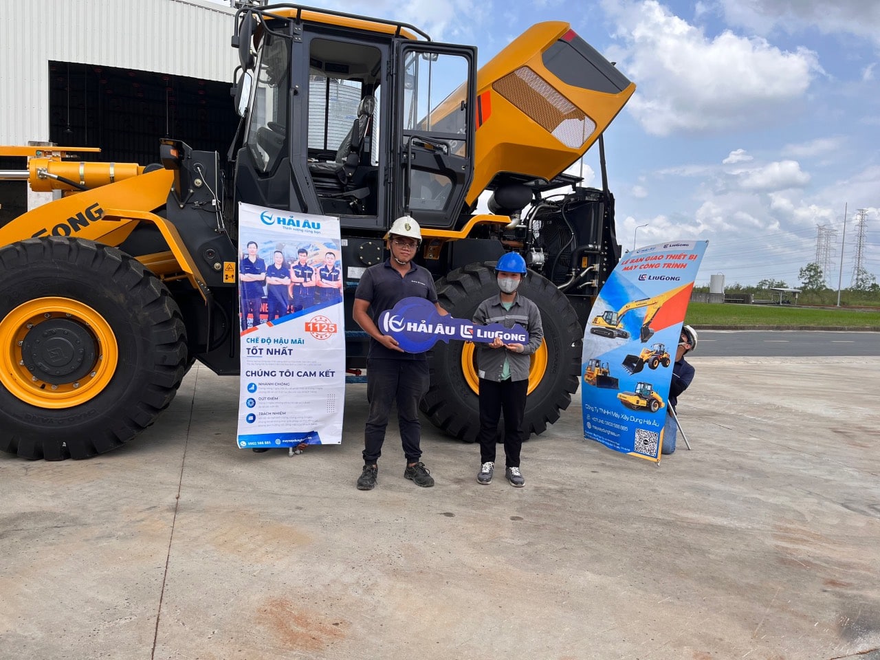 z4589000196021-edd7496a4878bb250923896a74facd56-1